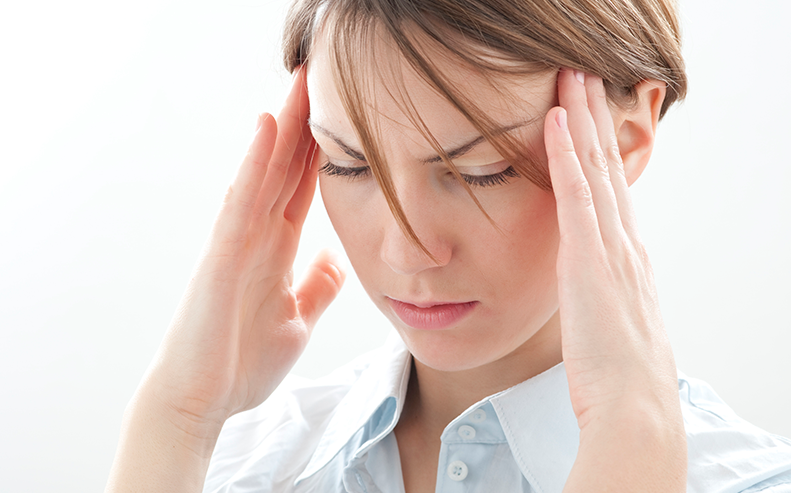girl with bad headache
