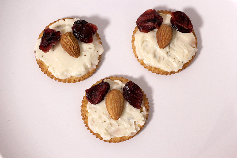 Healthy Halloween Treats - Owl Crackers