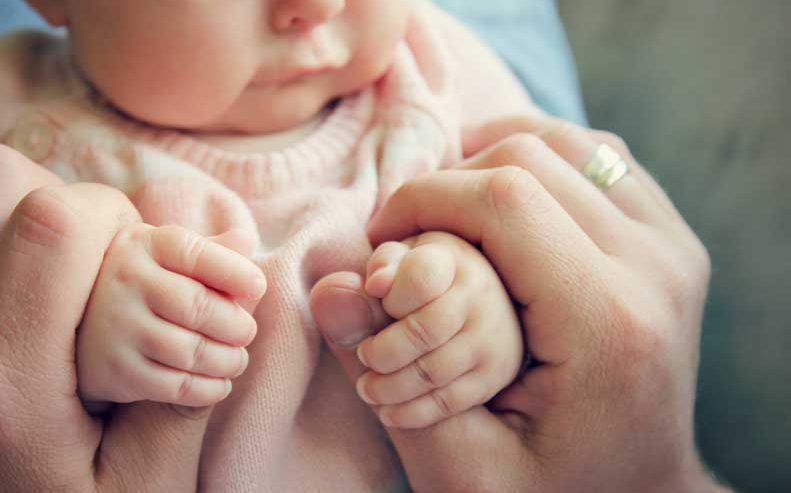 What to pack before bringing your newborn home