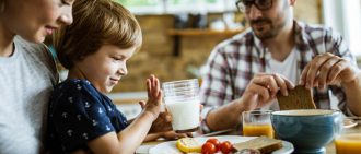 whole vs skim milk