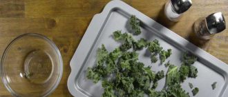 Find out more about how to make this healthy kale chip recipe
