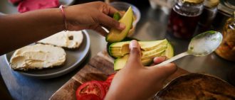 eating mindfully