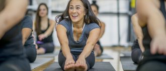 What are the early signs of menopause?