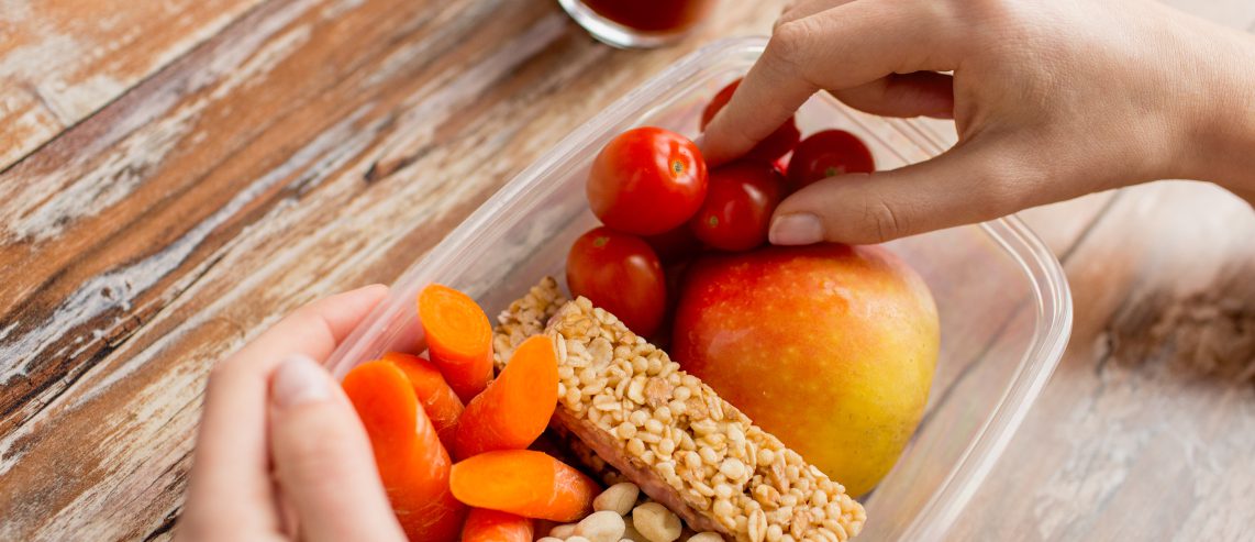 Learn how to make healthy lunches.