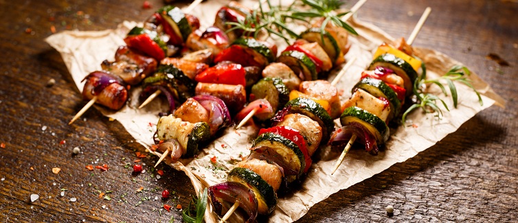 chicken kabobs with brown rice