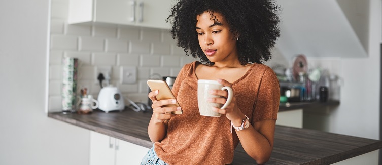 woman drinking coffee