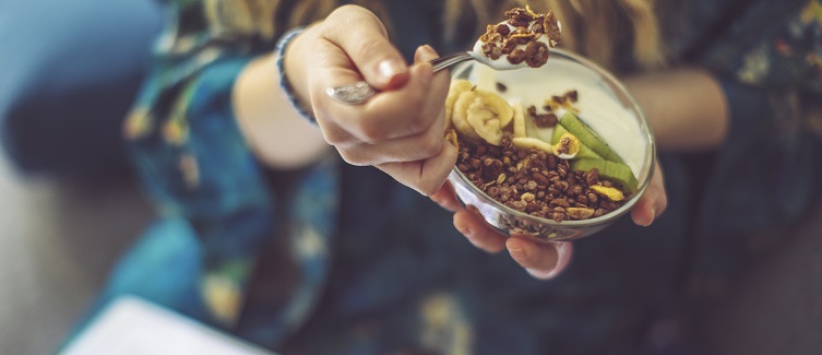 healthy snacks to power studying