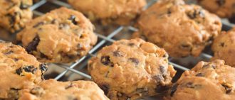 peanut-butter banana chickpea cookies
