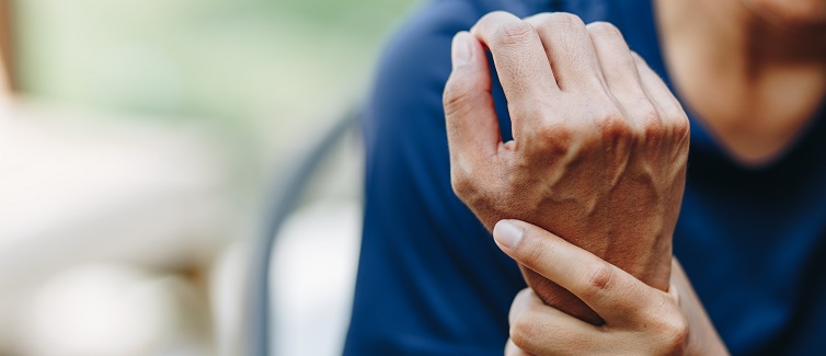 Learn more about WALANT for carpal tunnel and other tendon repair surgeries