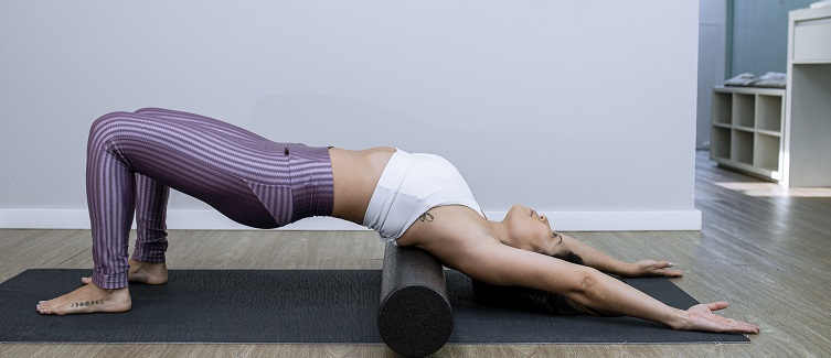 Find out what dancers need to know about stretching to increase their performance and reduce risk of injury.