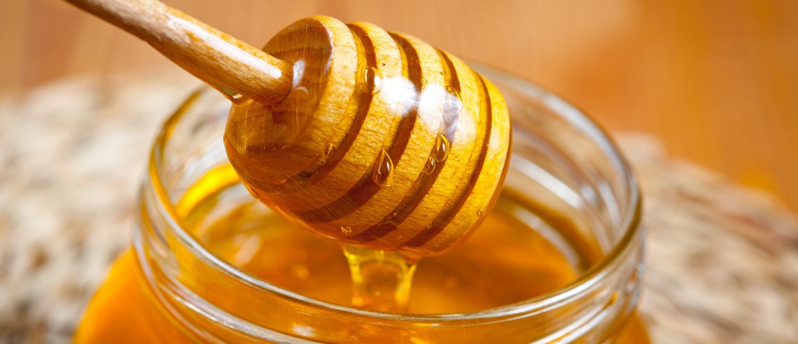 Can Honey Treat a Sore Throat?