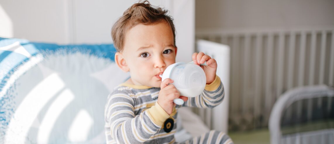 When Should Children Stop Using Bottles and Sippy Cups?